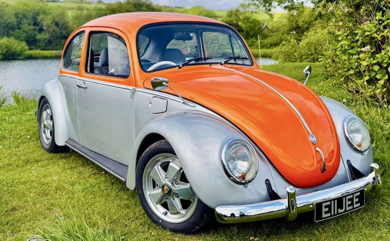 A 2003 VOLKSWAGEN BEETLE 1.6 A 2003 VOLKSWAGEN BEETLE 1.6