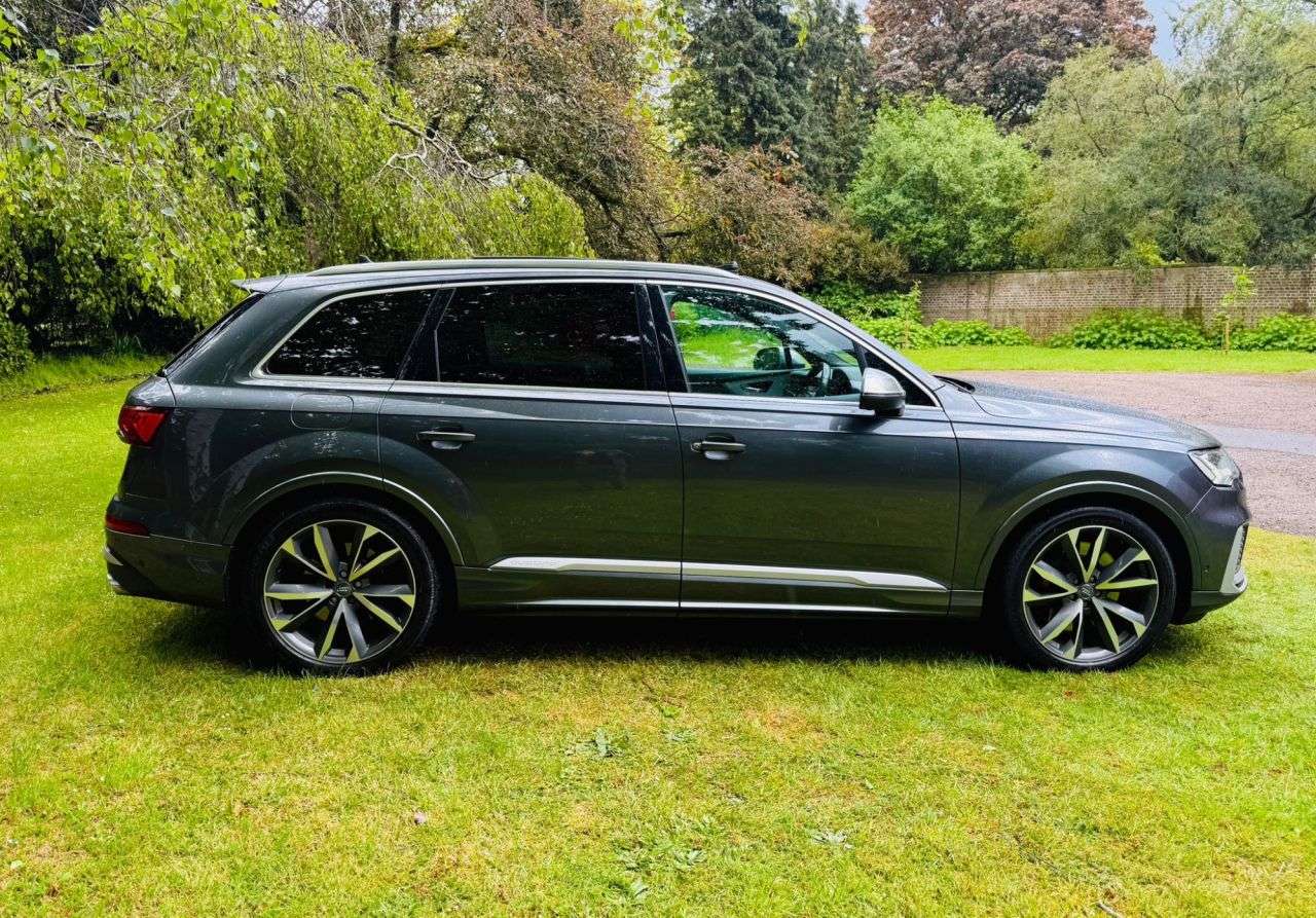 2019 AUDI SQ7 2019 AUDI SQ7