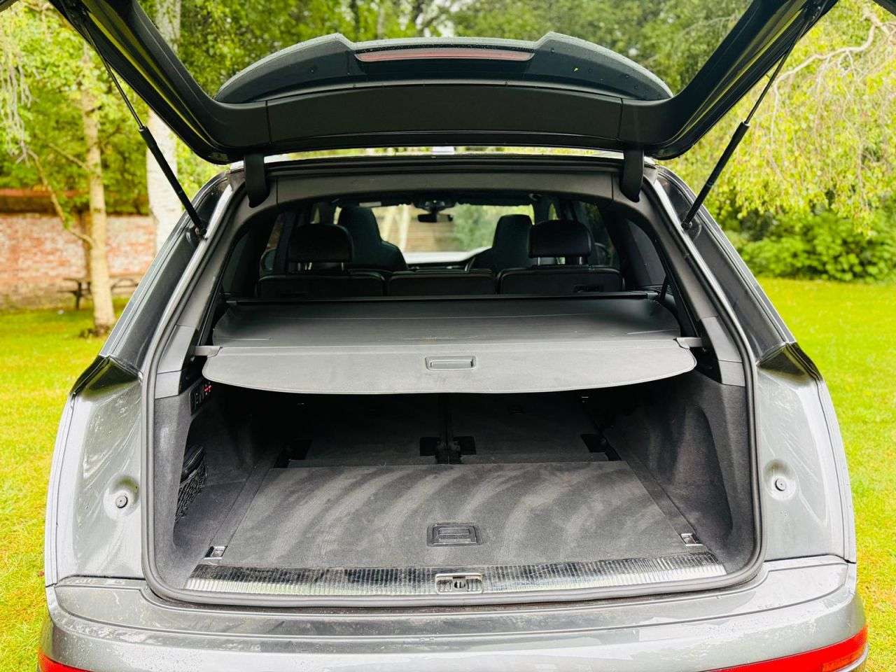 2019 AUDI SQ7 2019 AUDI SQ7