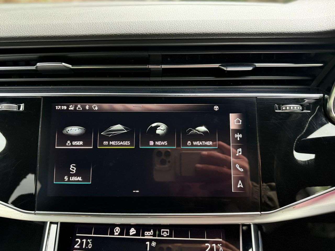 2019 AUDI SQ7 2019 AUDI SQ7