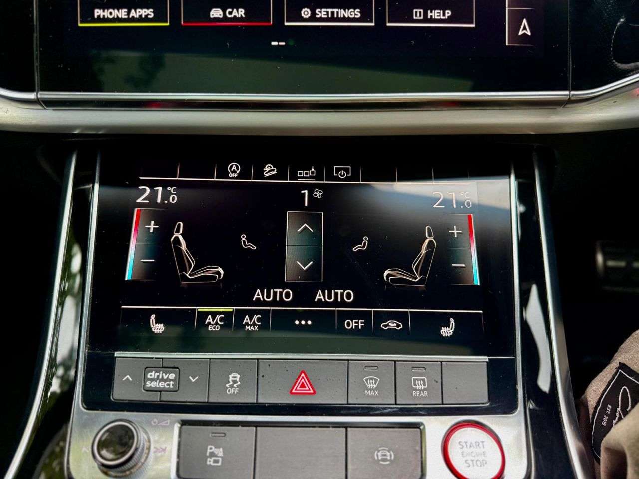 2019 AUDI SQ7 2019 AUDI SQ7