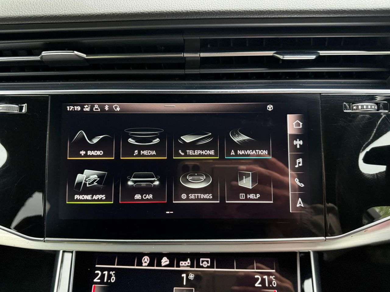2019 AUDI SQ7 2019 AUDI SQ7