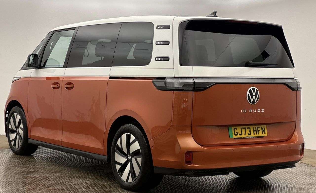A 2023 VOLKSWAGEN ID. BUZZ Pro 77kWh Life MPV 5dr Electric Auto (204 ps) A 2023 VOLKSWAGEN ID. BUZZ Pro 77kWh Life MPV 5dr Electric Auto (204 ps)