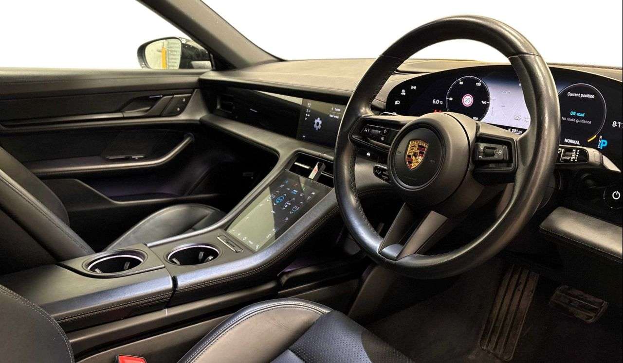 A 2022 PORSCHE TAYCAN Performance Plus 93.4kWh Saloon 4dr Electric Auto RWD (11kW Charger) (476 p A 2022 PORSCHE TAYCAN Performance Plus 93.4kWh Saloon 4dr Electric Auto RWD (11kW Charger) (476 p