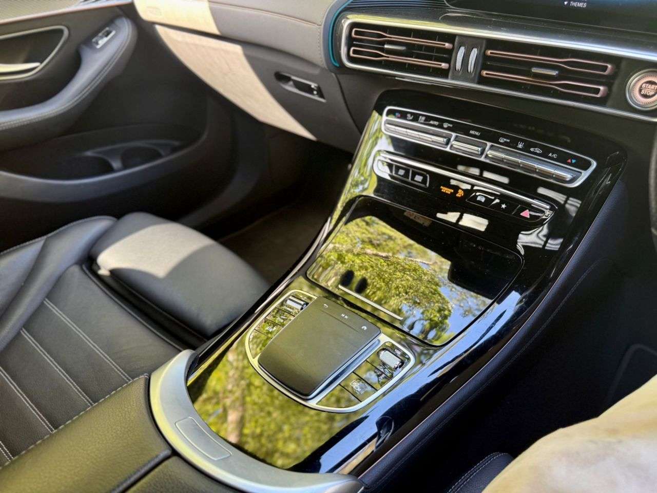 2022 MERCEDES-BENZ EQC 2022 MERCEDES-BENZ EQC