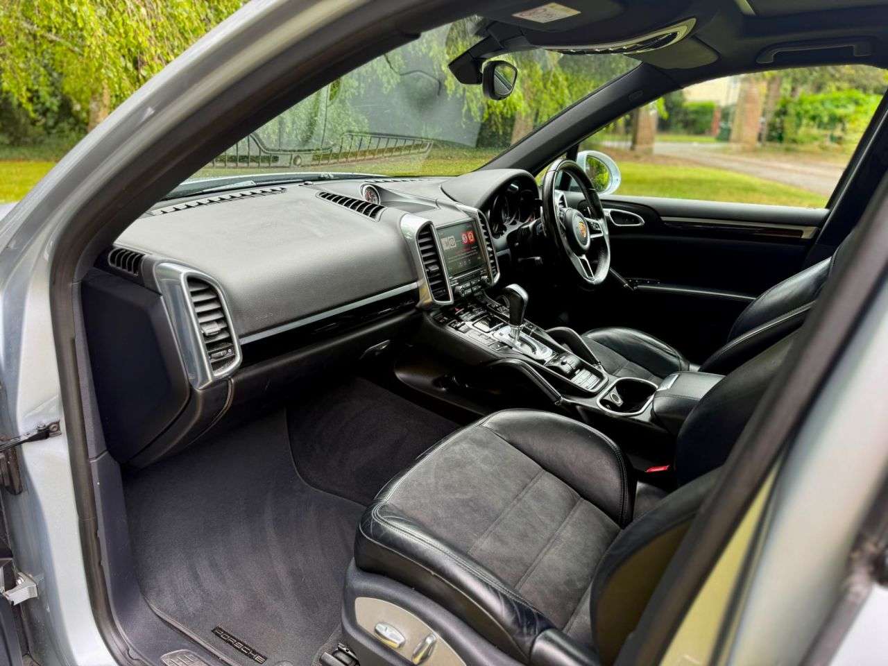2017 PORSCHE CAYENNE 2017 PORSCHE CAYENNE