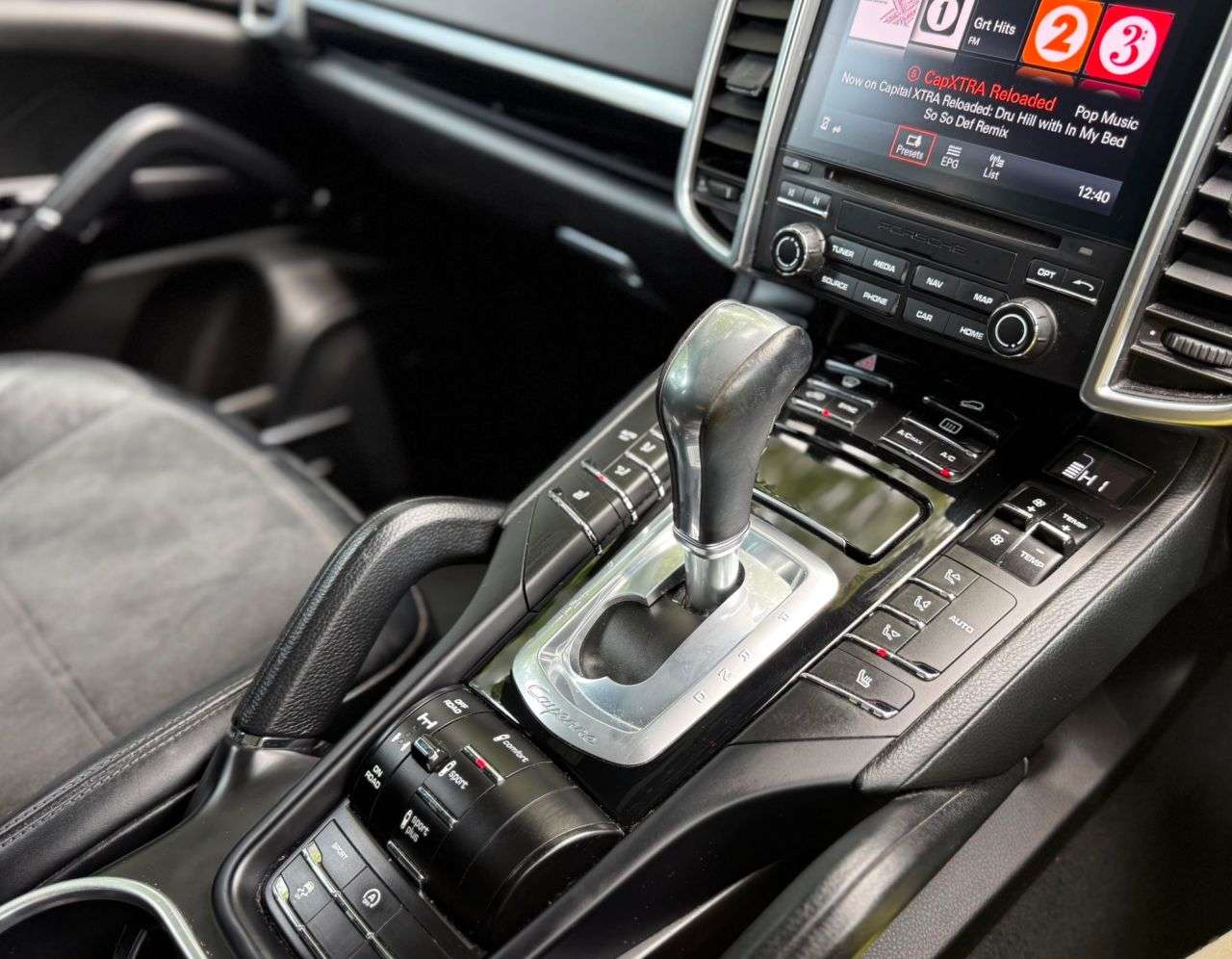 2017 PORSCHE CAYENNE 2017 PORSCHE CAYENNE