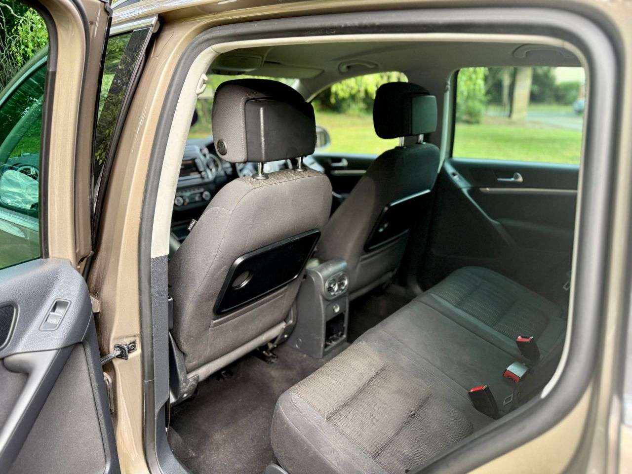 2012 VOLKSWAGEN TIGUAN 2012 VOLKSWAGEN TIGUAN