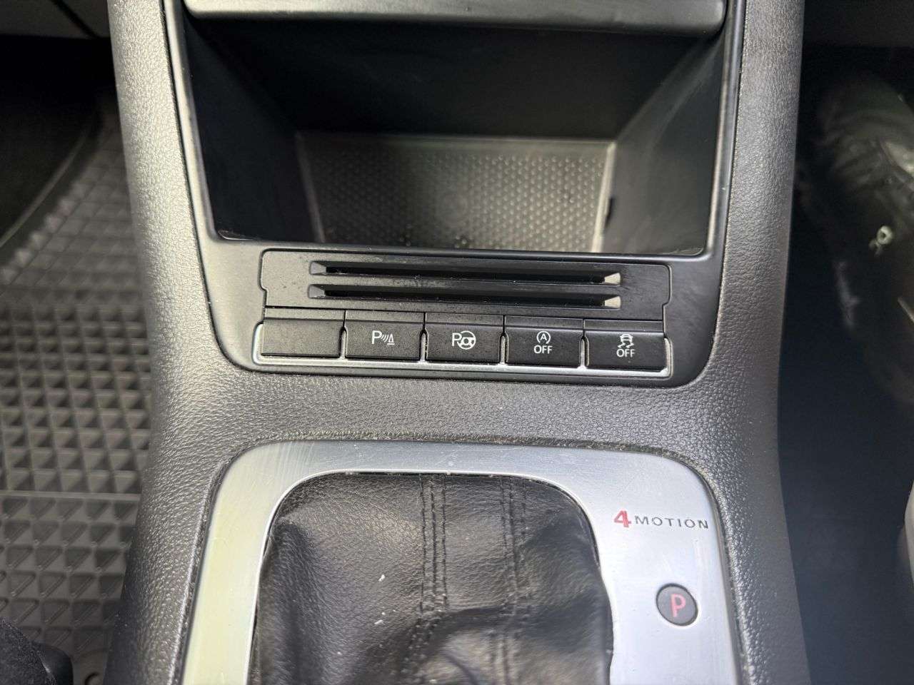 2012 VOLKSWAGEN TIGUAN 2012 VOLKSWAGEN TIGUAN