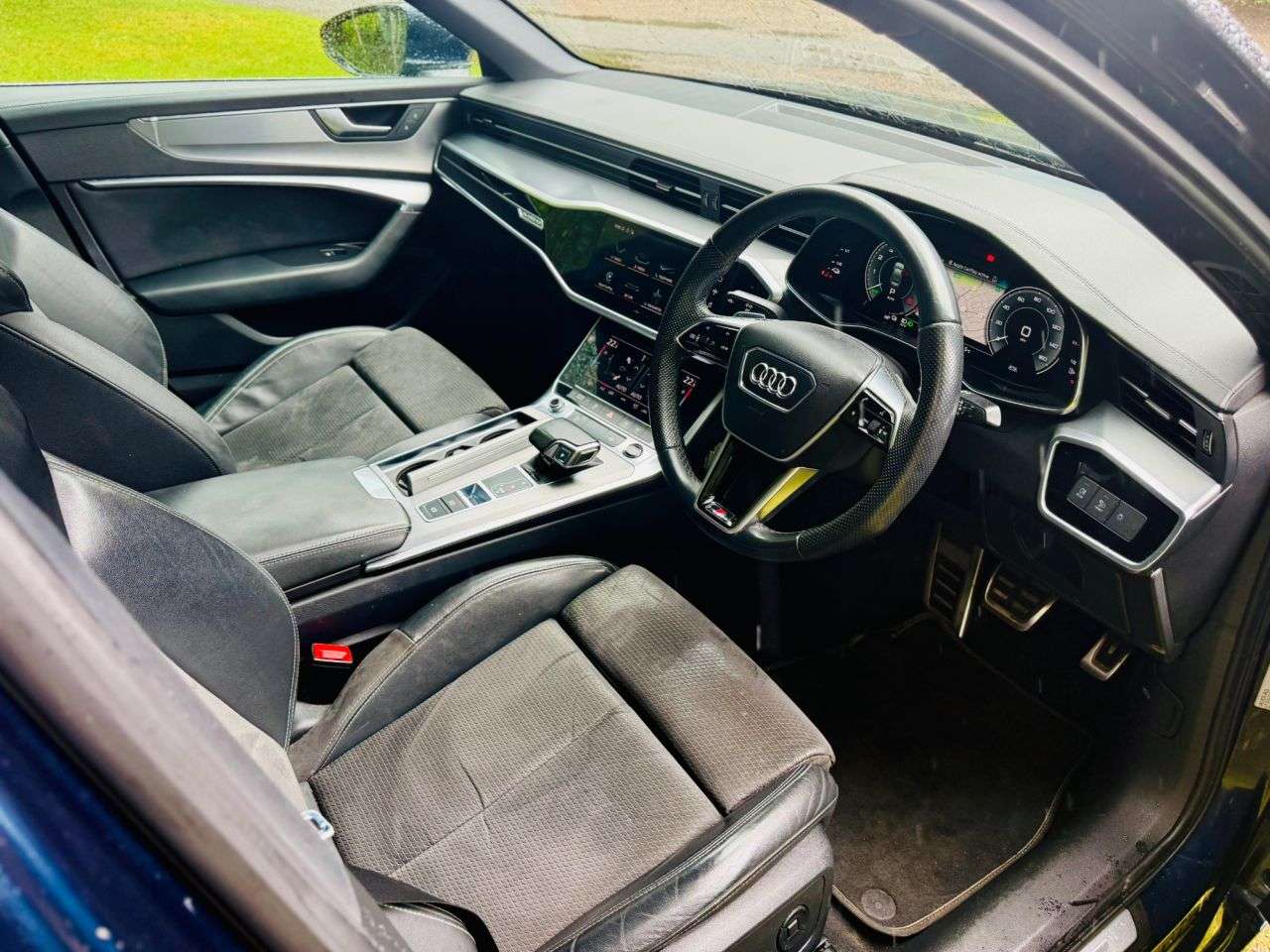 A 2021 AUDI A6 SALOON 2.0 TFSIe 50 S line Saloon 4dr Petrol Plug-in Hybrid S Tronic quattro Euro A 2021 AUDI A6 SALOON 2.0 TFSIe 50 S line Saloon 4dr Petrol Plug-in Hybrid S Tronic quattro Euro