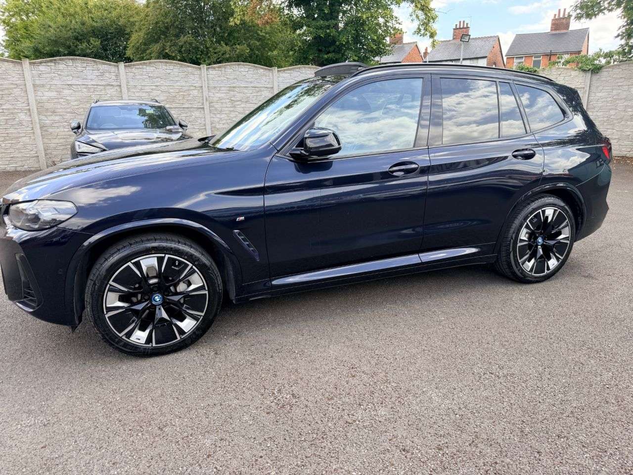 2022 BMW IX3 2022 BMW IX3