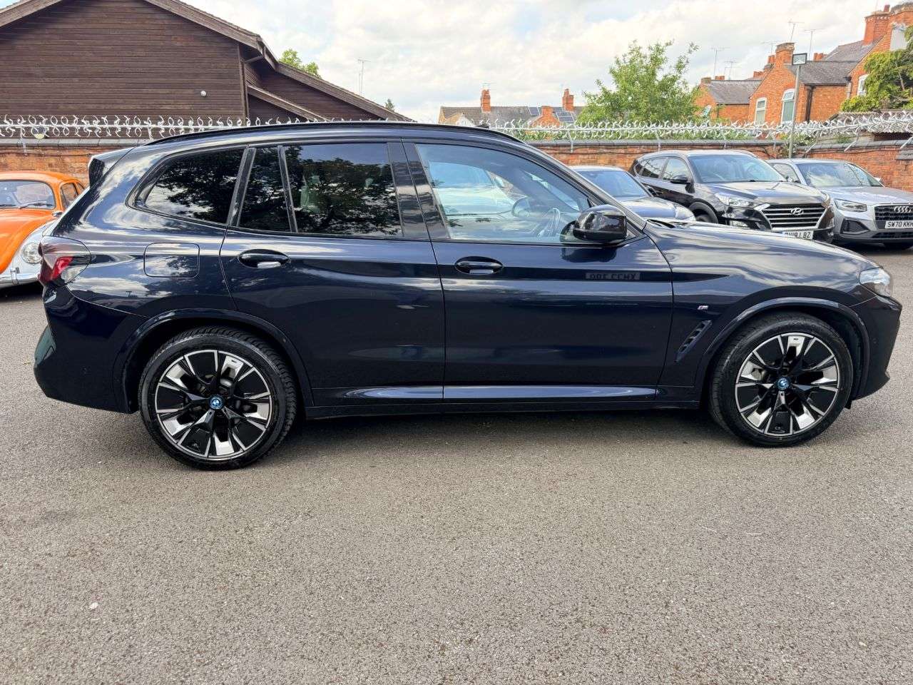 2022 BMW IX3 2022 BMW IX3