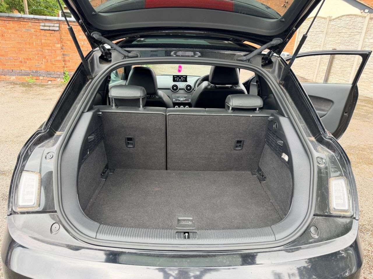 2018 AUDI A1 2018 AUDI A1