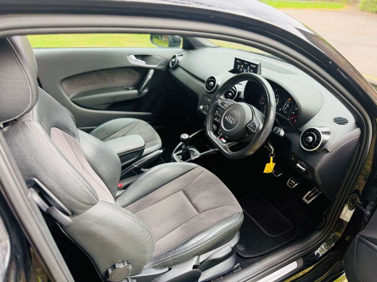 A 2018 AUDI A1 1.4 TFSI Black Edition Hatchback 3dr Petrol Manual Euro 6 (s/s) (Nav) (125 A 2018 AUDI A1 1.4 TFSI Black Edition Hatchback 3dr Petrol Manual Euro 6 (s/s) (Nav) (125