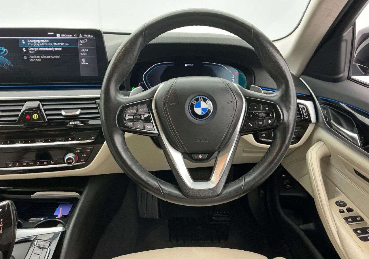 2021 BMW 5 SERIES 2021 BMW 5 SERIES