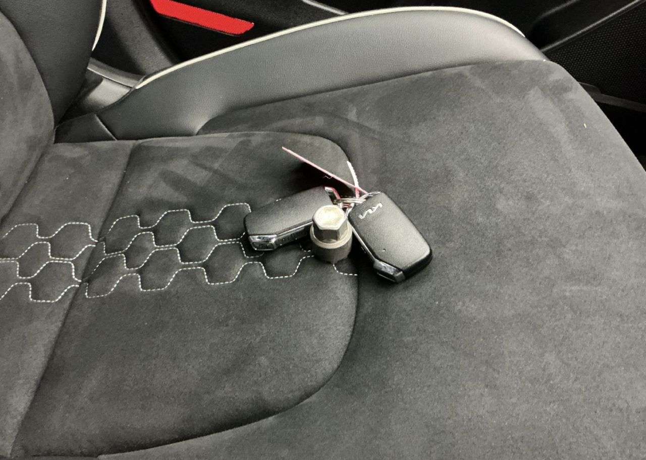 2023 KIA SPORTAGE 2023 KIA SPORTAGE