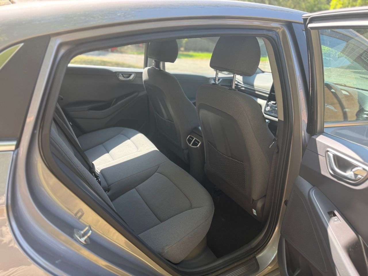 2022 HYUNDAI IONIQ 2022 HYUNDAI IONIQ