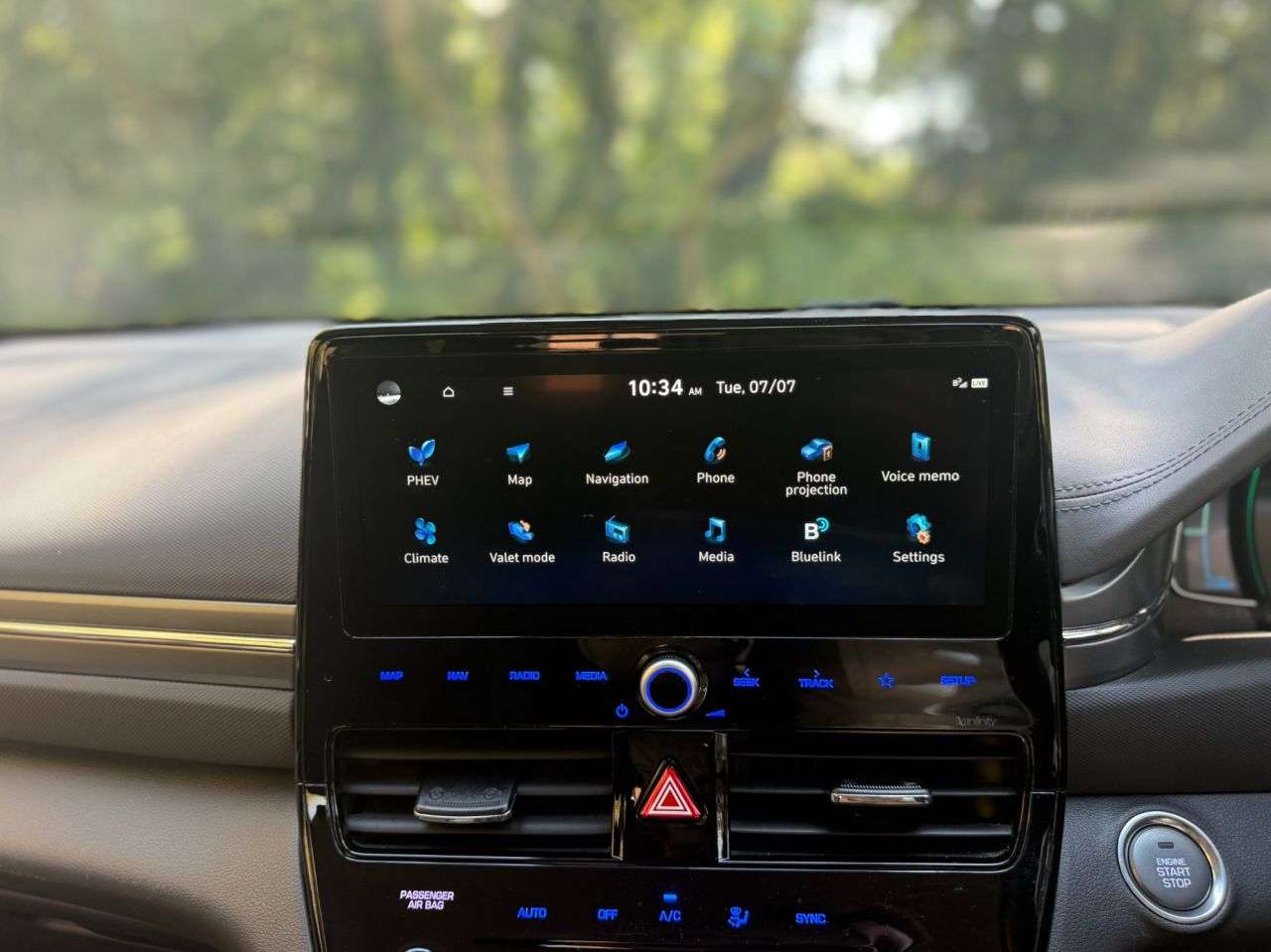 2022 HYUNDAI IONIQ 2022 HYUNDAI IONIQ