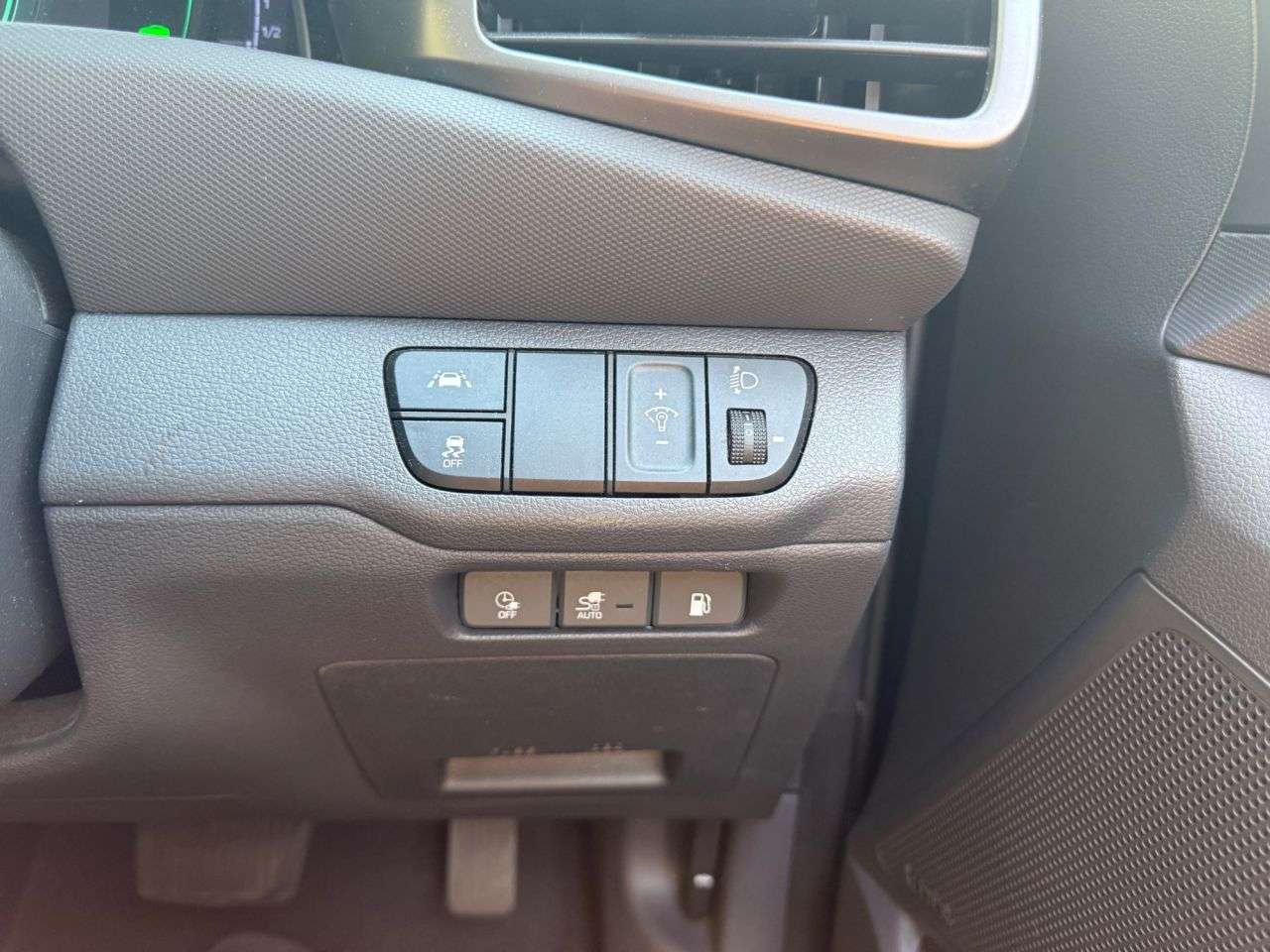 2022 HYUNDAI IONIQ 2022 HYUNDAI IONIQ