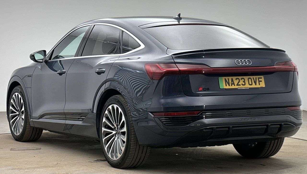 A 2023 AUDI Q8 E-TRON 55 S line Sportback 5dr Electric Auto quattro 114kWh (11kW Charger) (408 ps A 2023 AUDI Q8 E-TRON 55 S line Sportback 5dr Electric Auto quattro 114kWh (11kW Charger) (408 ps