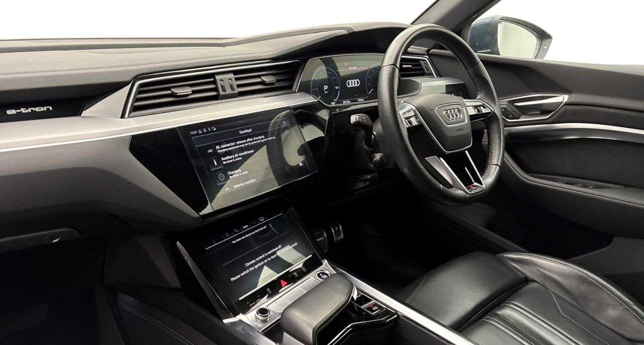 A 2023 AUDI Q8 E-TRON 55 S line Sportback 5dr Electric Auto quattro 114kWh (11kW Charger) (408 ps A 2023 AUDI Q8 E-TRON 55 S line Sportback 5dr Electric Auto quattro 114kWh (11kW Charger) (408 ps
