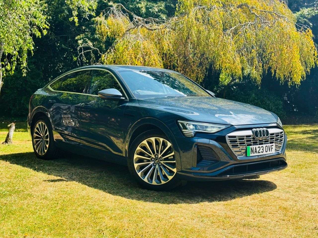 A 2023 AUDI Q8 E-TRON 55 S line Sportback 5dr Electric Auto quattro 114kWh (11kW Charger) (408 ps A 2023 AUDI Q8 E-TRON 55 S line Sportback 5dr Electric Auto quattro 114kWh (11kW Charger) (408 ps