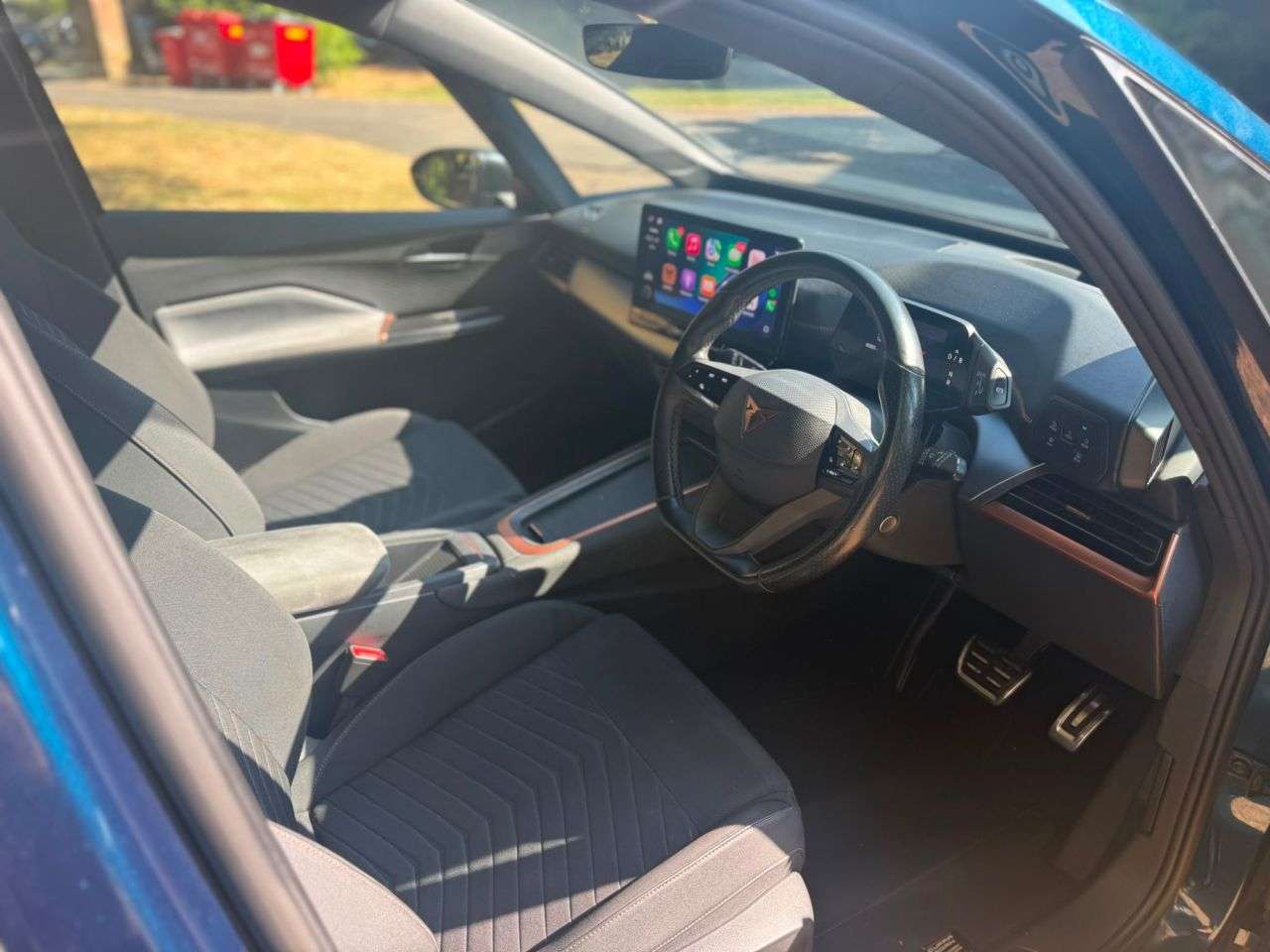 A 2022 CUPRA BORN 58kWh V2 Hatchback 5dr Electric Auto (204 ps) A 2022 CUPRA BORN 58kWh V2 Hatchback 5dr Electric Auto (204 ps)