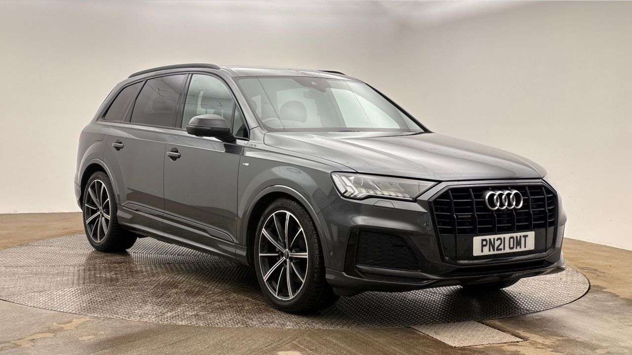 A 2021 AUDI Q7 3.0 TDI V6 50 Black Edition SUV 5dr Diesel Tiptronic quattro Euro 6 (s/s) ( A 2021 AUDI Q7 3.0 TDI V6 50 Black Edition SUV 5dr Diesel Tiptronic quattro Euro 6 (s/s) (