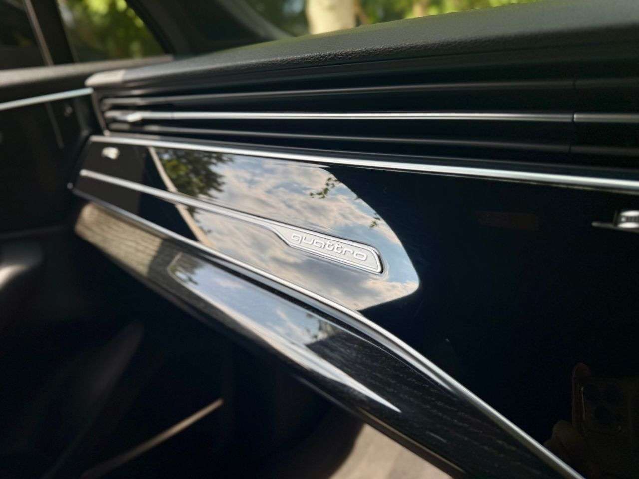 2021 AUDI Q7 2021 AUDI Q7