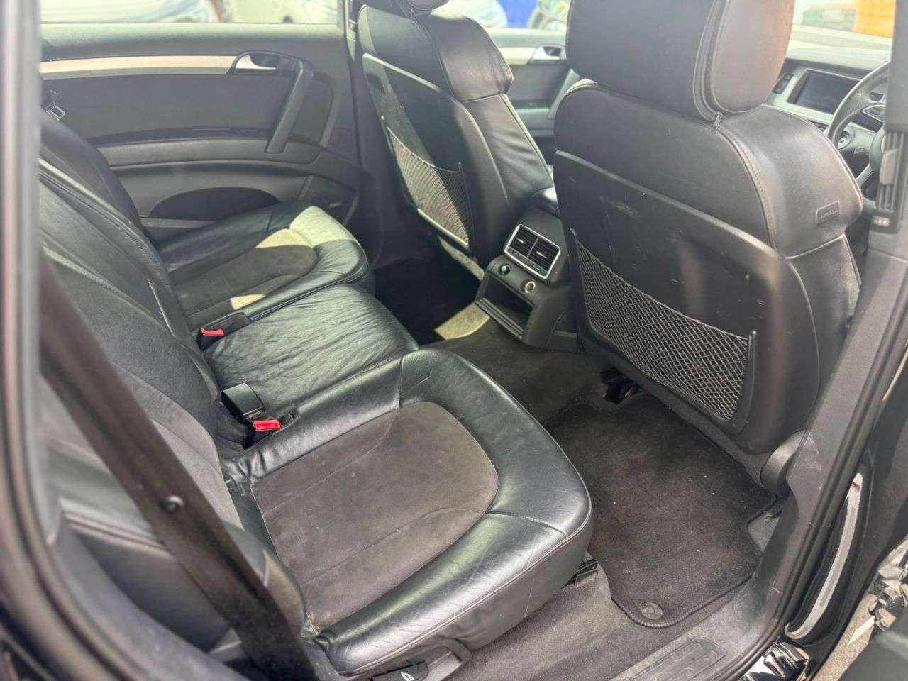 2011 AUDI Q7 2011 AUDI Q7