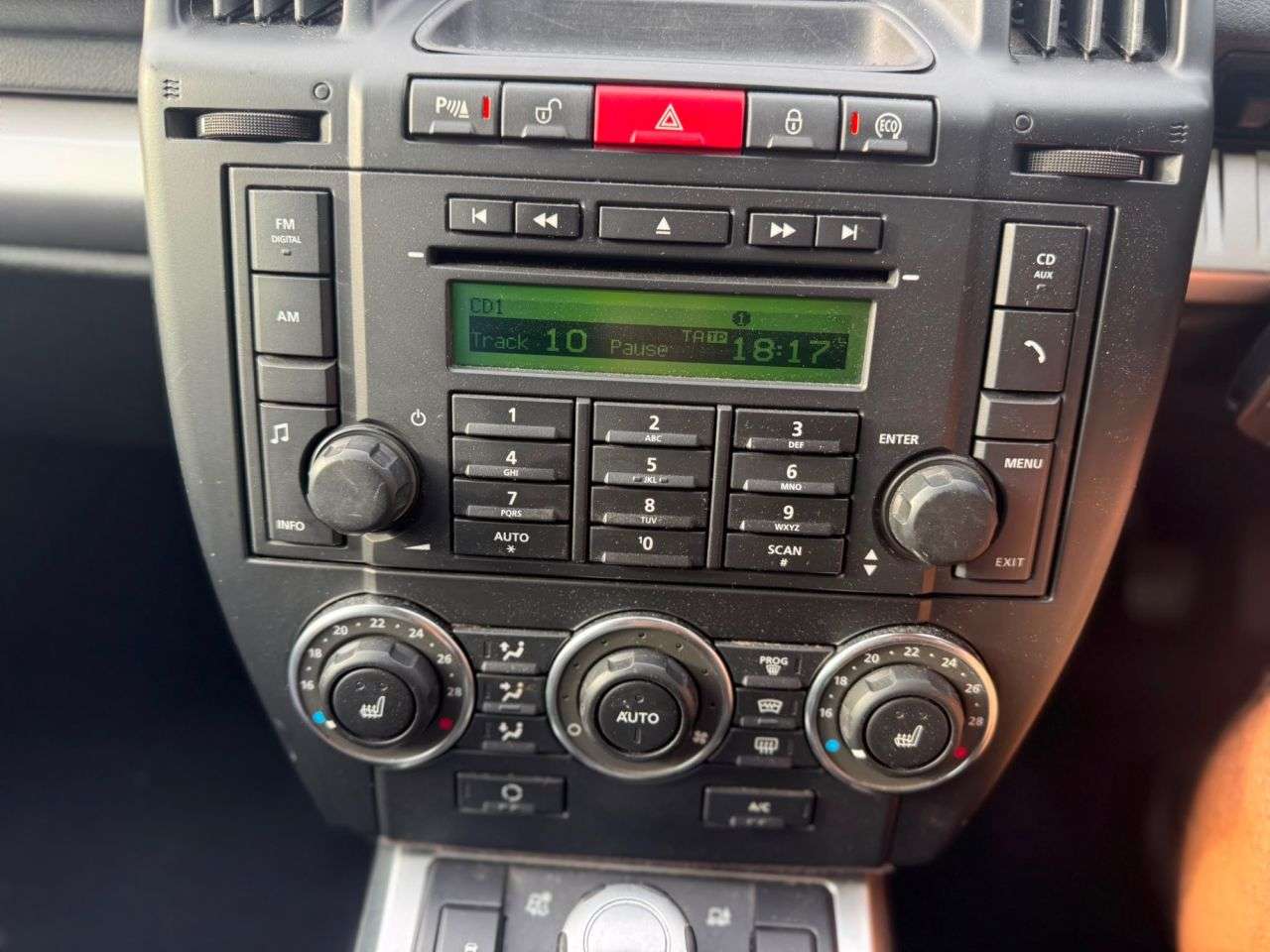 2011 LAND ROVER FREELANDER 2 2011 LAND ROVER FREELANDER 2