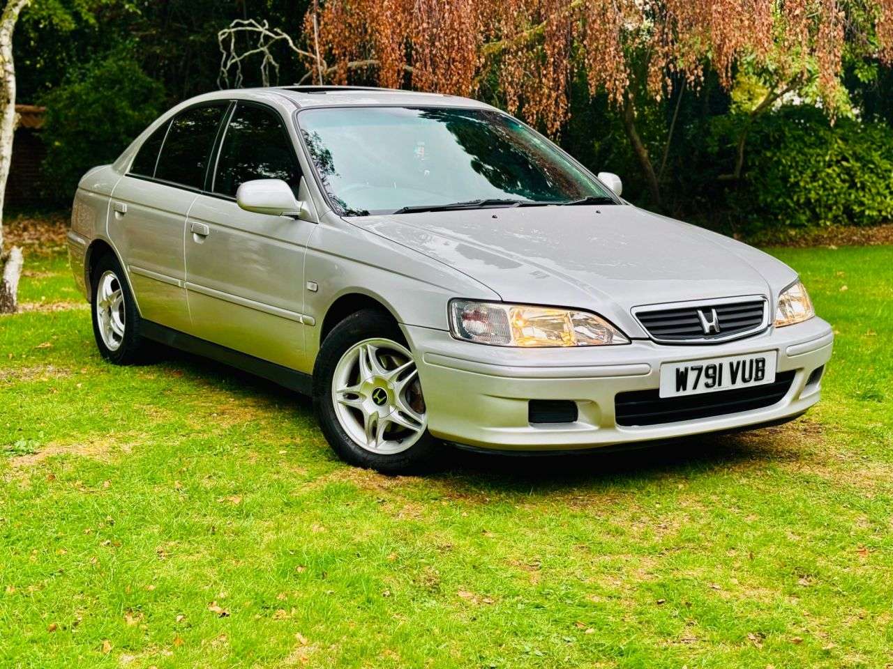 A 2000 HONDA ACCORD 1.8 i-VTEC SE Saloon 4dr Petrol Automatic (sun roof, a/c) (215 g/km, 135 bh A 2000 HONDA ACCORD 1.8 i-VTEC SE Saloon 4dr Petrol Automatic (sun roof, a/c) (215 g/km, 135 bh