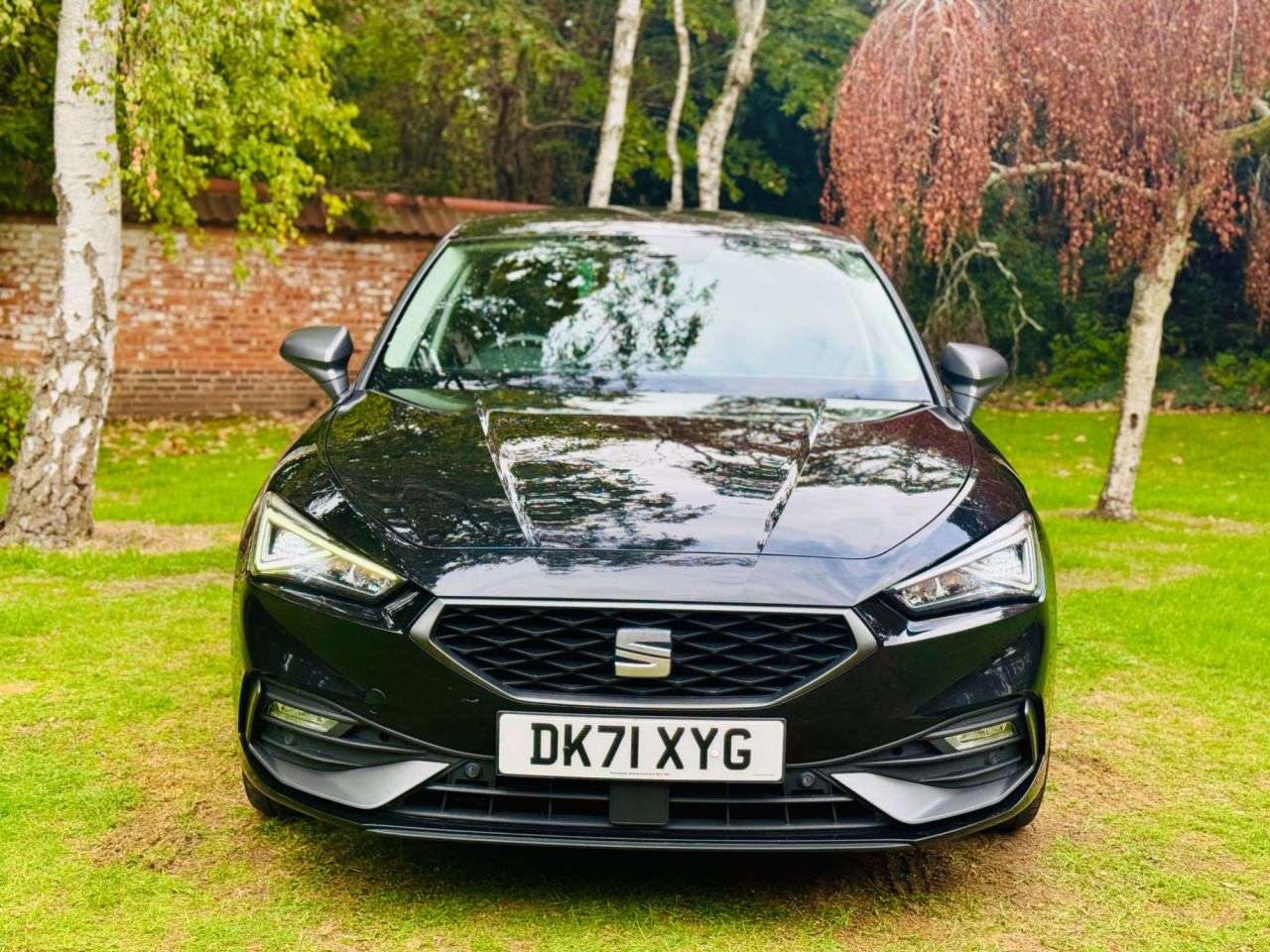 A 2021 SEAT LEON 1.4 eHybrid 12.8kWh FR Hatchback 5dr Petrol Plug-in Hybrid DSG Euro 6 (s/s) A 2021 SEAT LEON 1.4 eHybrid 12.8kWh FR Hatchback 5dr Petrol Plug-in Hybrid DSG Euro 6 (s/s)