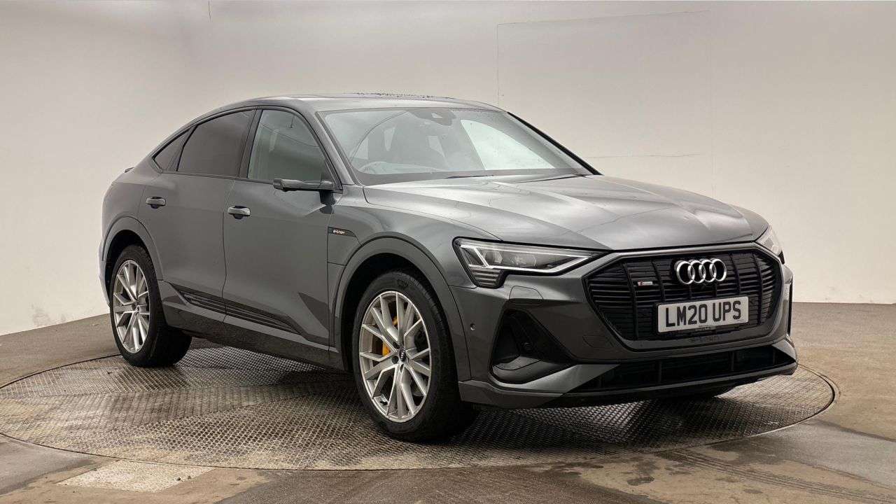 A 2020 AUDI E-TRON 55 Launch Edition Sportback 5dr Electric Auto quattro 95kWh (408 ps) A 2020 AUDI E-TRON 55 Launch Edition Sportback 5dr Electric Auto quattro 95kWh (408 ps)