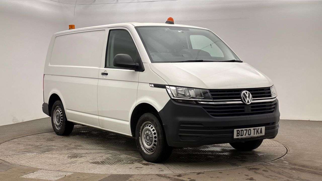 A 2020 VOLKSWAGEN TRANSPORTER 2.0 TDI T30 Startline Panel Van 5dr Diesel Manual FWD SWB Euro 6 (s/s) (110 A 2020 VOLKSWAGEN TRANSPORTER 2.0 TDI T30 Startline Panel Van 5dr Diesel Manual FWD SWB Euro 6 (s/s) (110