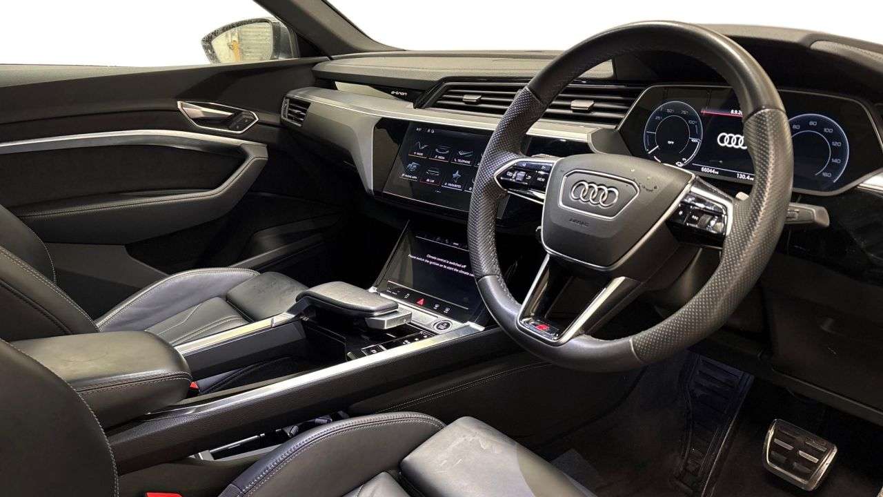 2023 AUDI Q8 E-TRON 2023 AUDI Q8 E-TRON