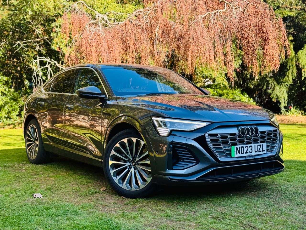A 2023 AUDI Q8 E-TRON 55 S line Sportback 5dr Electric Auto quattro 114kWh (11kW Charger) (408 ps A 2023 AUDI Q8 E-TRON 55 S line Sportback 5dr Electric Auto quattro 114kWh (11kW Charger) (408 ps