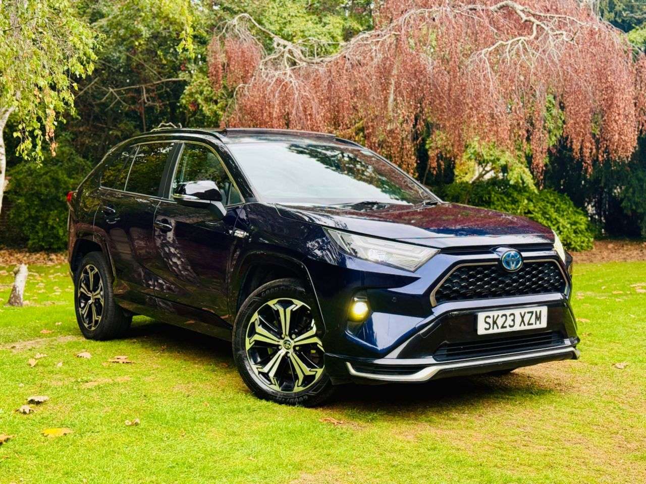 A 2023 TOYOTA RAV4 2.5 VVT 18.1kWh Dynamic SUV 5dr Petrol Plug-in Hybrid CVT 4WD Euro 6 (s/s) A 2023 TOYOTA RAV4 2.5 VVT 18.1kWh Dynamic SUV 5dr Petrol Plug-in Hybrid CVT 4WD Euro 6 (s/s)
