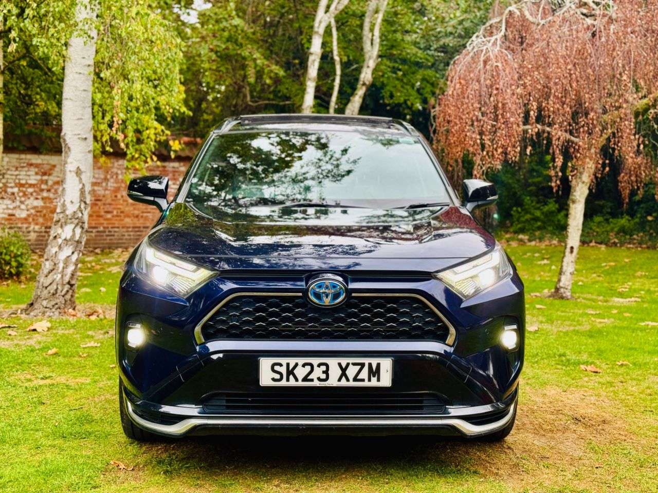 A 2023 TOYOTA RAV4 2.5 VVT 18.1kWh Dynamic SUV 5dr Petrol Plug-in Hybrid CVT 4WD Euro 6 (s/s) A 2023 TOYOTA RAV4 2.5 VVT 18.1kWh Dynamic SUV 5dr Petrol Plug-in Hybrid CVT 4WD Euro 6 (s/s)