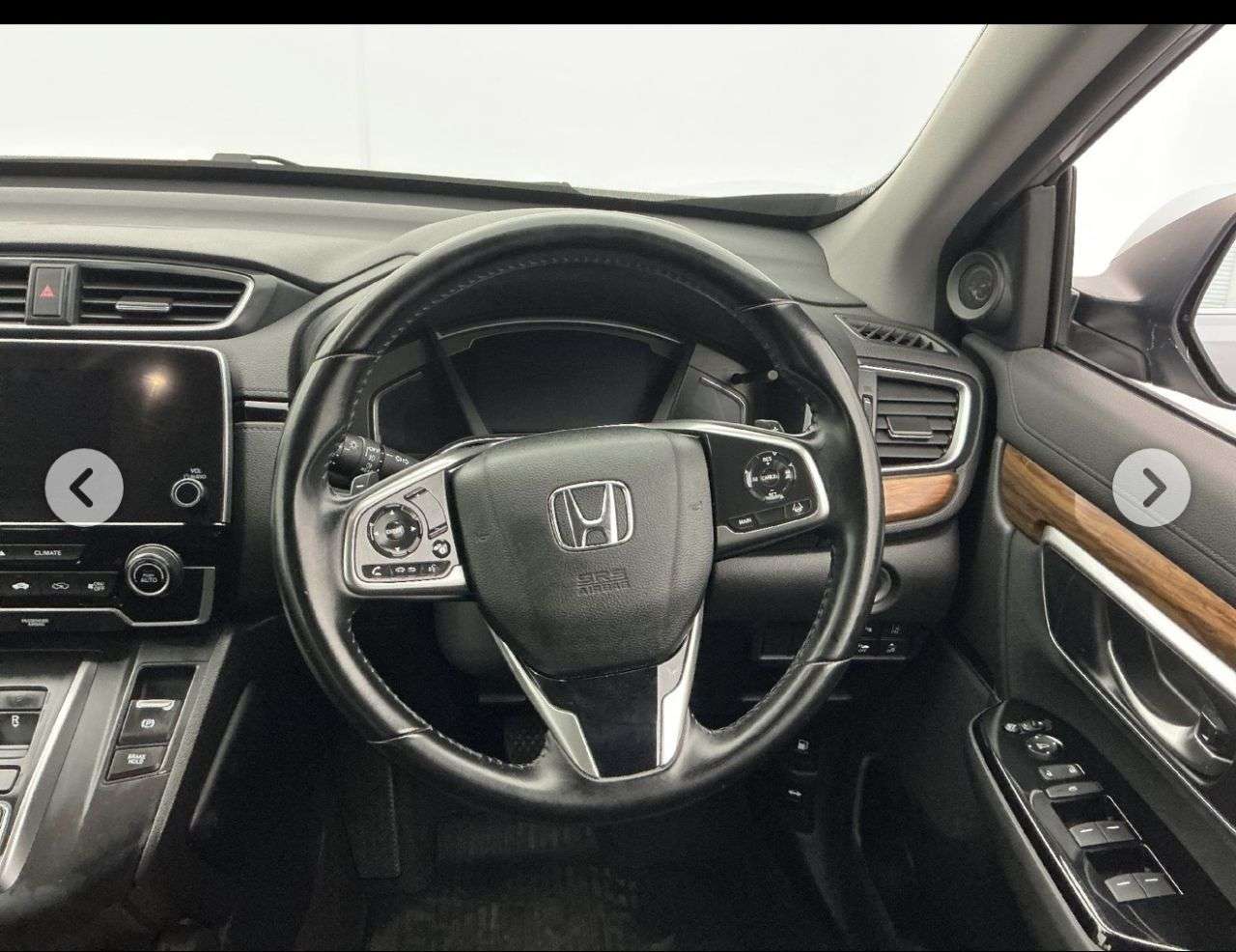 A 2019 HONDA CR-V 2.0 h i-MMD SE SUV 5dr Petrol Hybrid eCVT 4WD Euro 6 (s/s) (184 ps) A 2019 HONDA CR-V 2.0 h i-MMD SE SUV 5dr Petrol Hybrid eCVT 4WD Euro 6 (s/s) (184 ps)