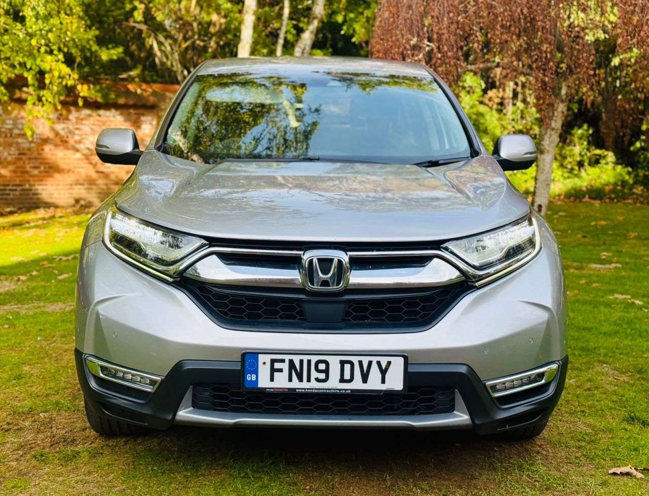 A 2019 HONDA CR-V 2.0 h i-MMD SE SUV 5dr Petrol Hybrid eCVT 4WD Euro 6 (s/s) (184 ps) A 2019 HONDA CR-V 2.0 h i-MMD SE SUV 5dr Petrol Hybrid eCVT 4WD Euro 6 (s/s) (184 ps)