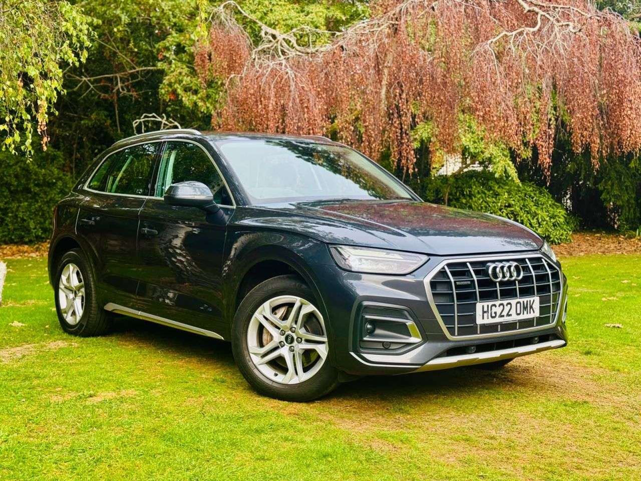 A 2022 AUDI Q5 2.0 TFSIe 50 Sport SUV 5dr Petrol Plug-in Hybrid S Tronic quattro Euro 6 (s A 2022 AUDI Q5 2.0 TFSIe 50 Sport SUV 5dr Petrol Plug-in Hybrid S Tronic quattro Euro 6 (s