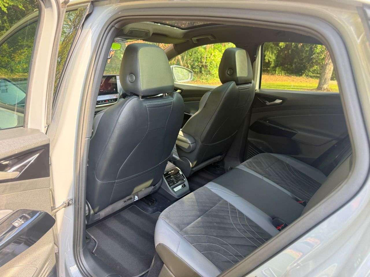 2023 VOLKSWAGEN ID.5 2023 VOLKSWAGEN ID.5