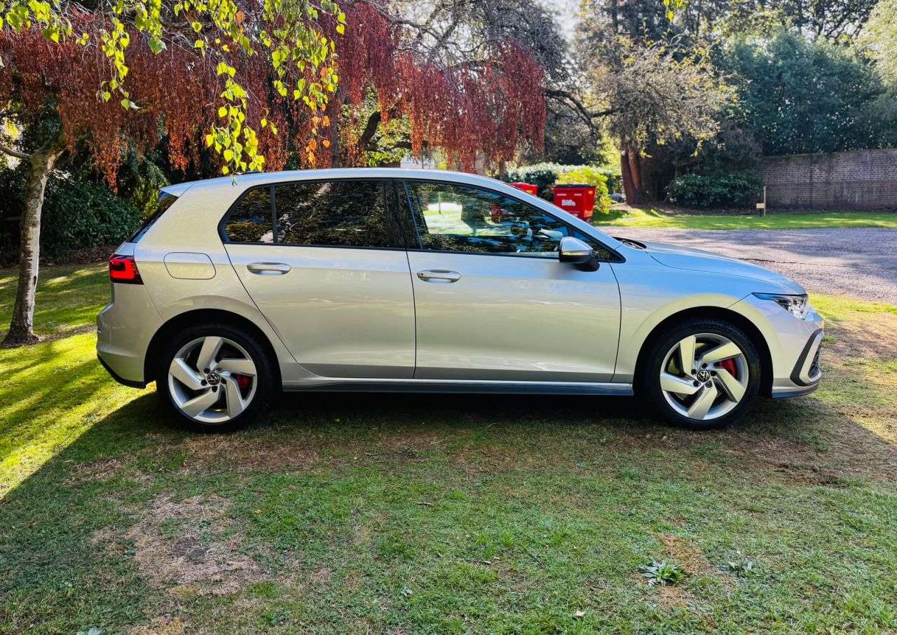 2023 VOLKSWAGEN GOLF 2023 VOLKSWAGEN GOLF