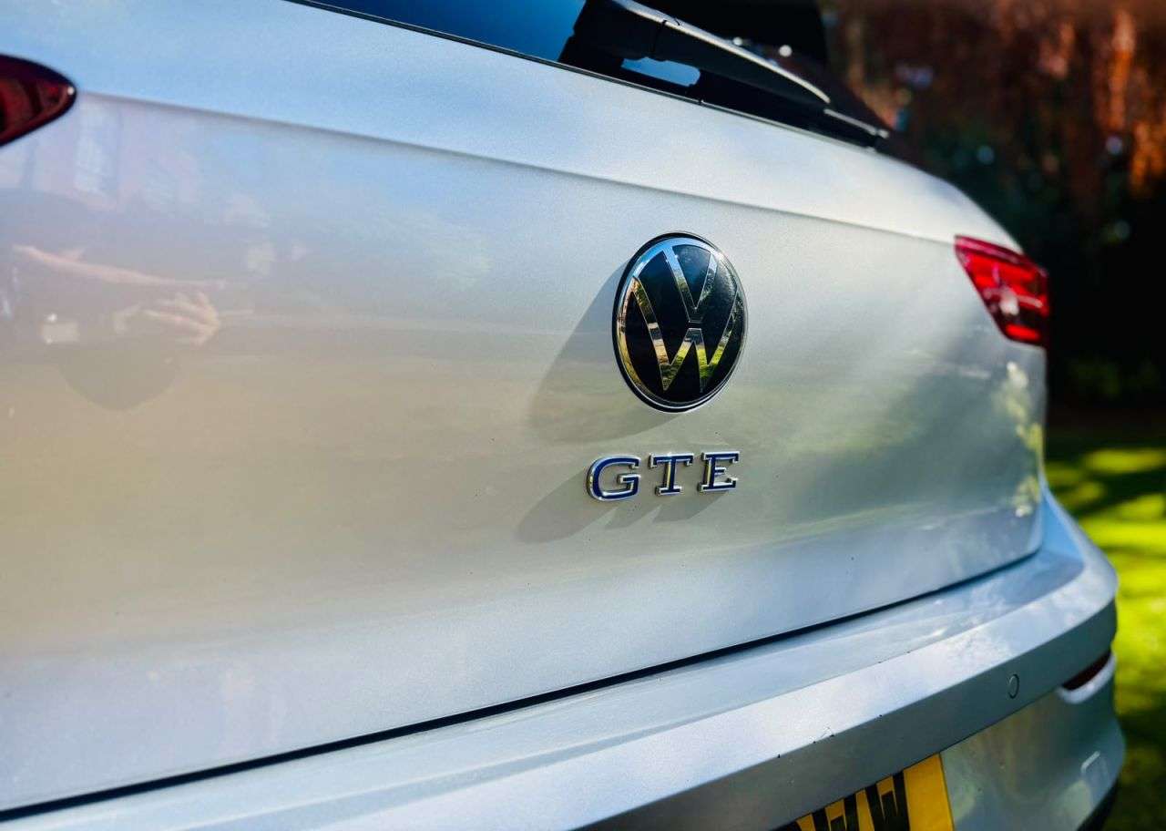 2023 VOLKSWAGEN GOLF 2023 VOLKSWAGEN GOLF