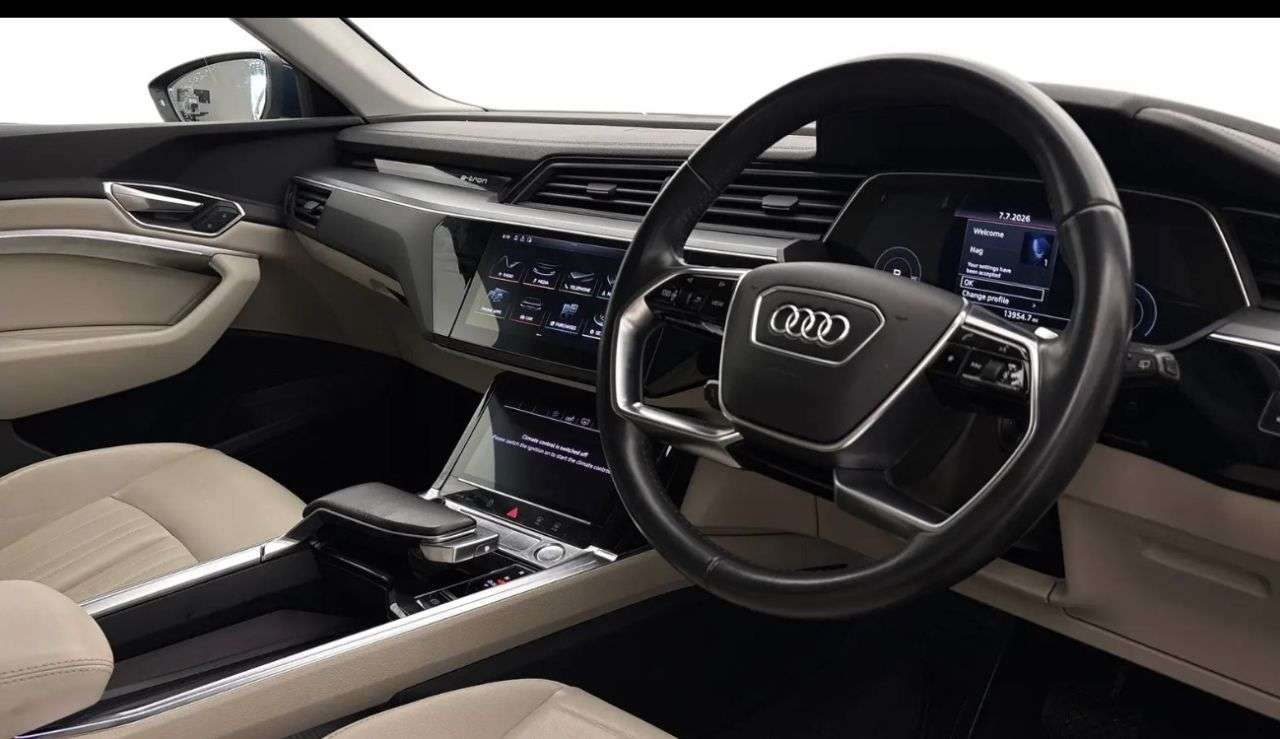 2020 AUDI E-TRON 2020 AUDI E-TRON