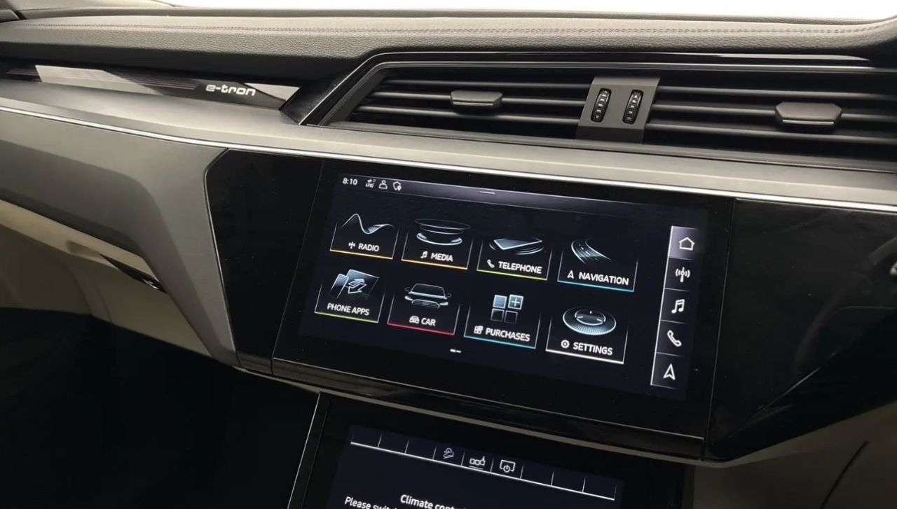 2020 AUDI E-TRON 2020 AUDI E-TRON