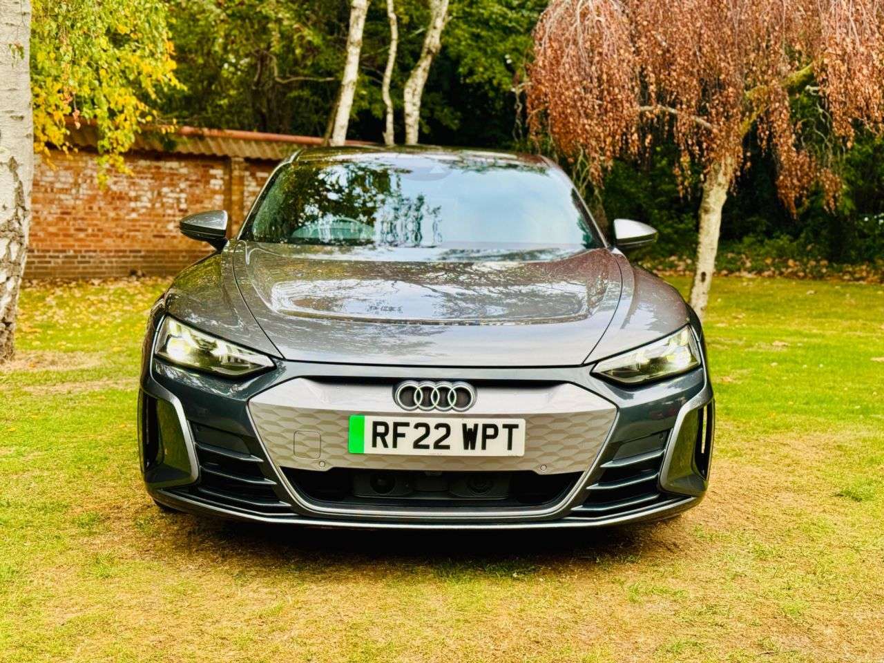 A 2022 AUDI E-TRON GT 93.4kWh Saloon 4dr Electric Auto quattro (476 ps) A 2022 AUDI E-TRON GT 93.4kWh Saloon 4dr Electric Auto quattro (476 ps)