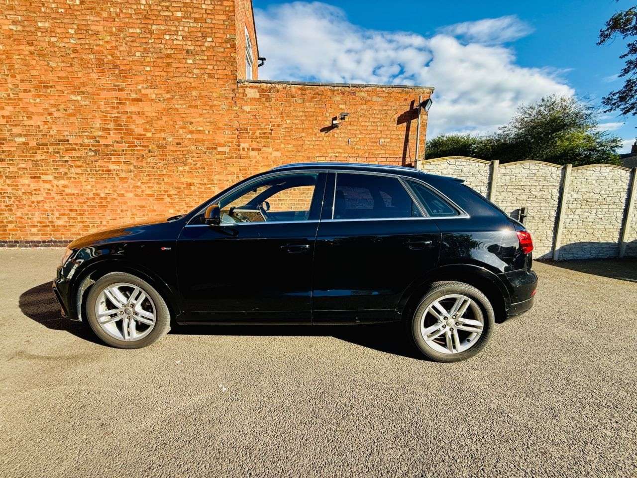 2012 AUDI Q3 2012 AUDI Q3