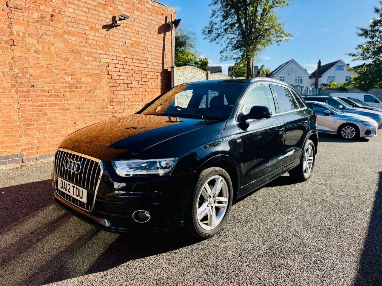 A 2012 AUDI Q3 2.0 TDI S line SUV 5dr Diesel Manual Euro 5 (s/s) (140 ps) A 2012 AUDI Q3 2.0 TDI S line SUV 5dr Diesel Manual Euro 5 (s/s) (140 ps)